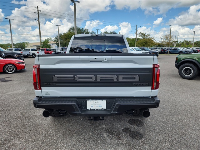 2025 Ford F-150 Raptor photo 4
