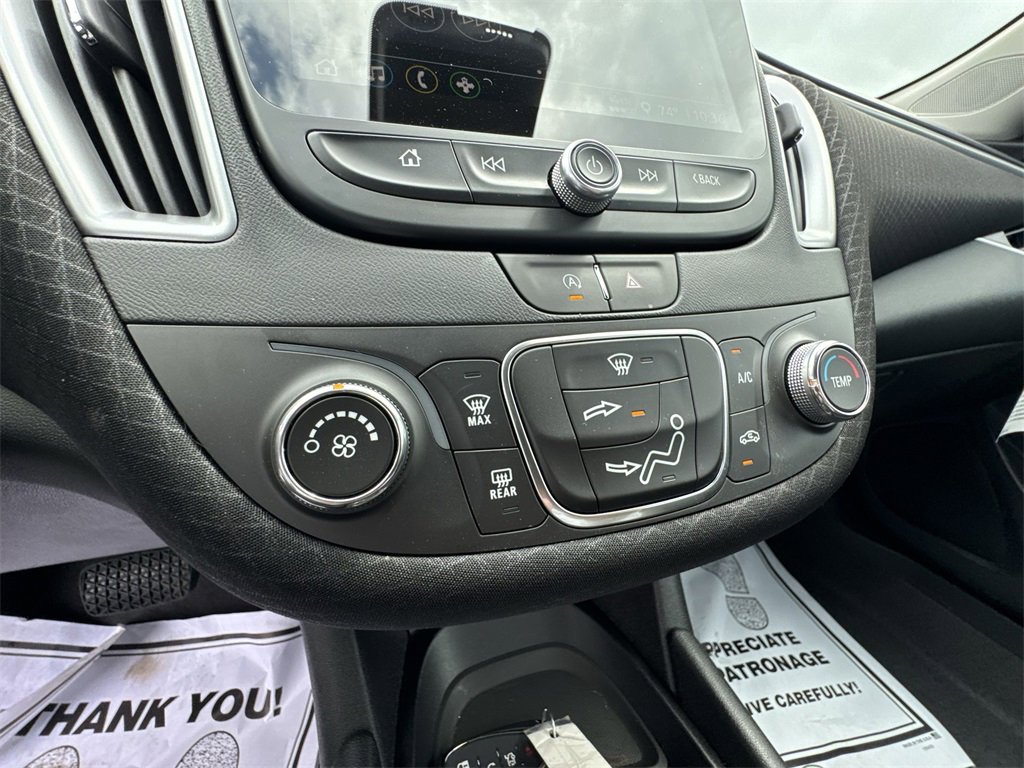 2025 Chevrolet Malibu LS photo 18