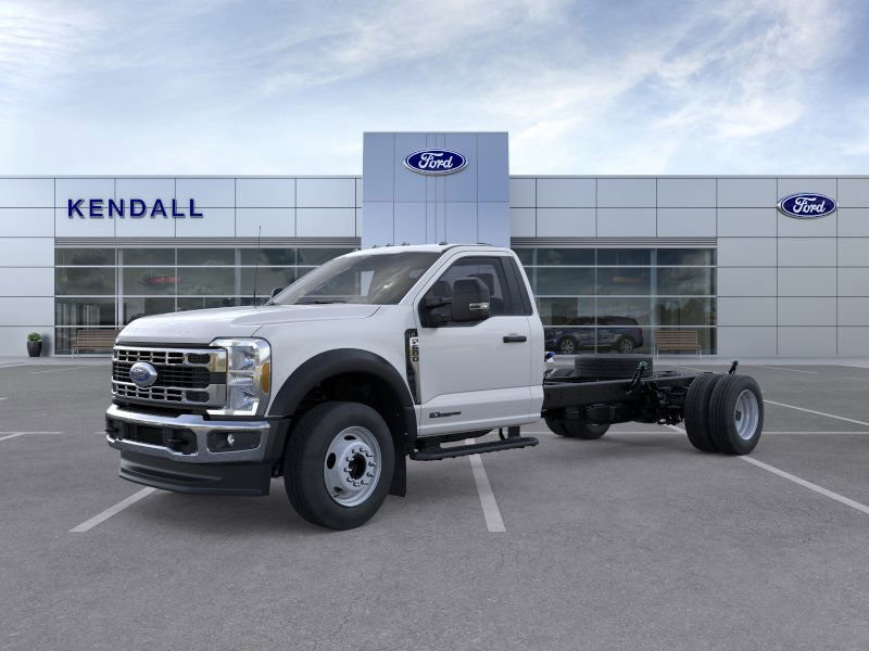 2026 Ford F-600 Super Duty Chassis Cab XL's photo