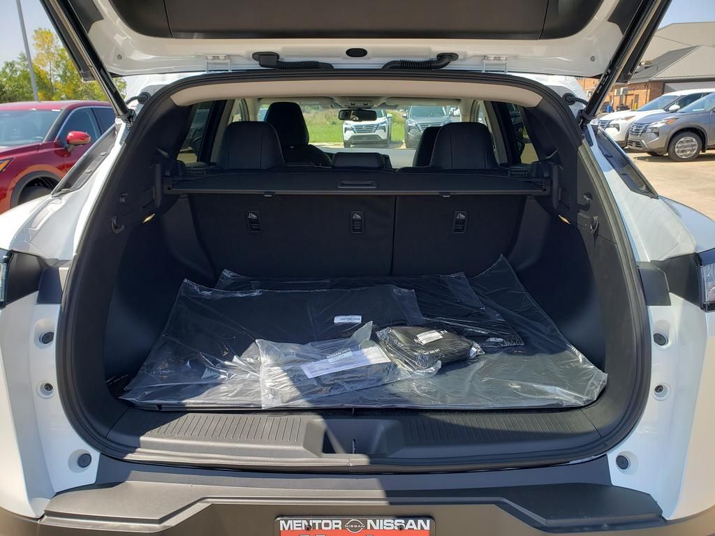 2025 Nissan Murano SL photo 3