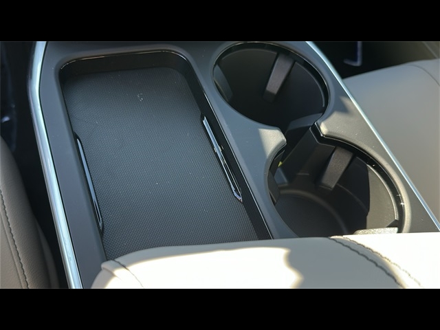 2025 Acura RDX Base photo 21