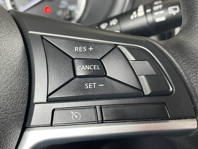 2021 Nissan Kicks S photo 15