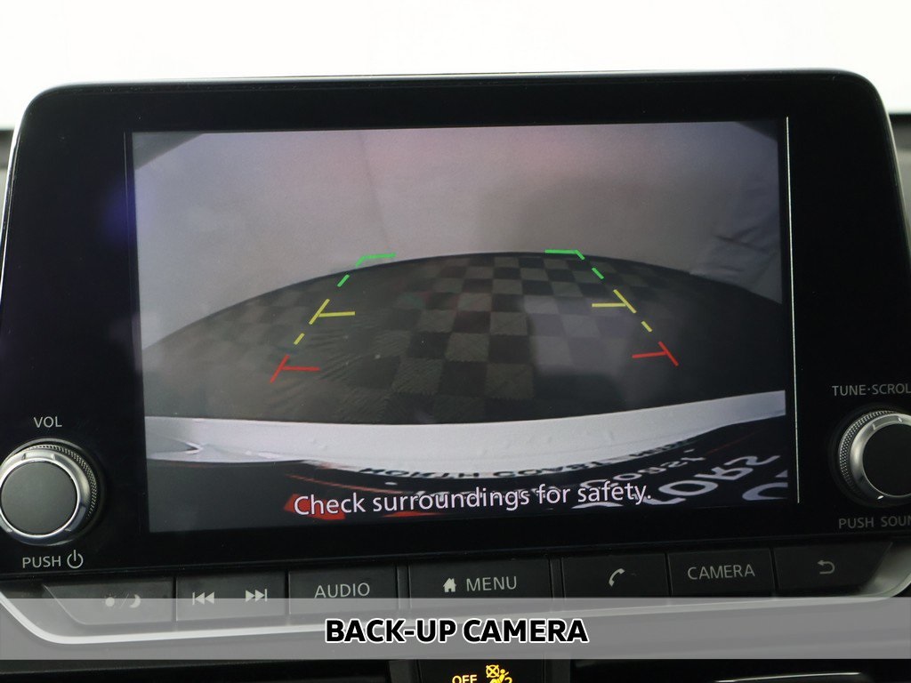 2024 Nissan Altima 2.5 SR photo 3