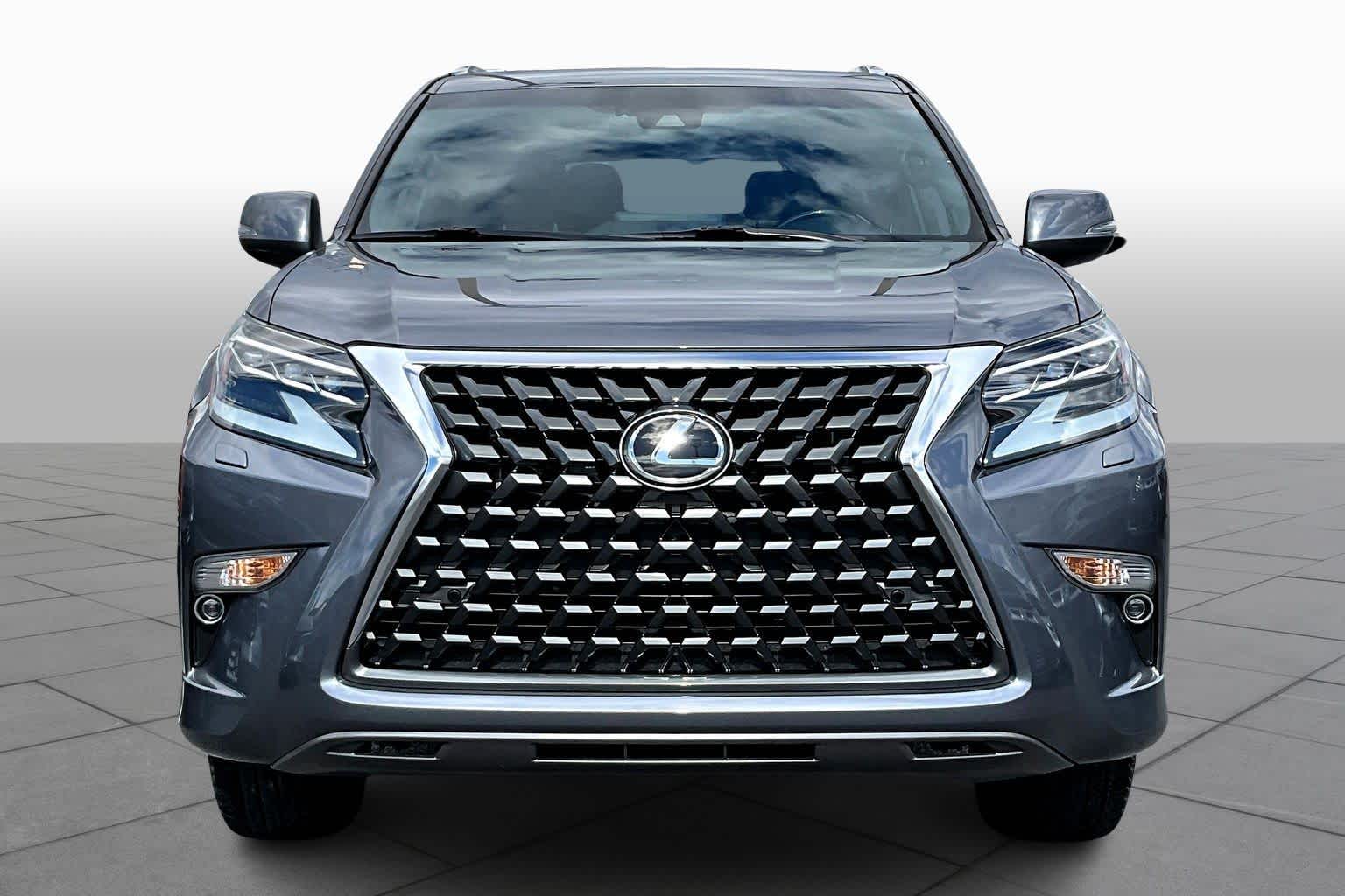 2022 Lexus GX 460 Premium photo 2