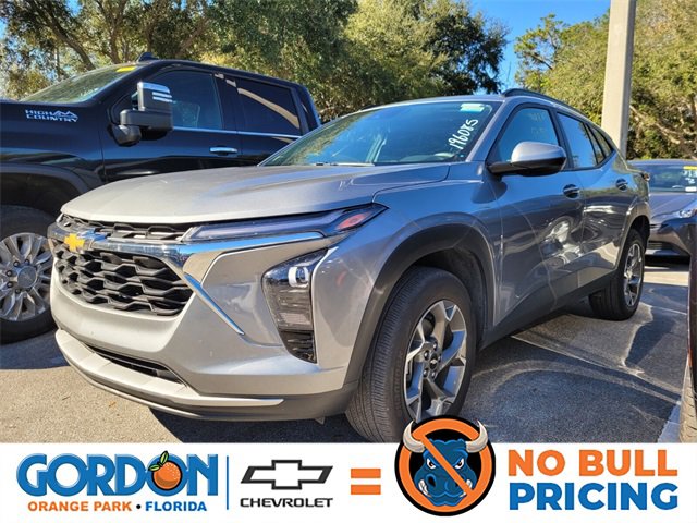 2025 Chevrolet Trax LT's photo