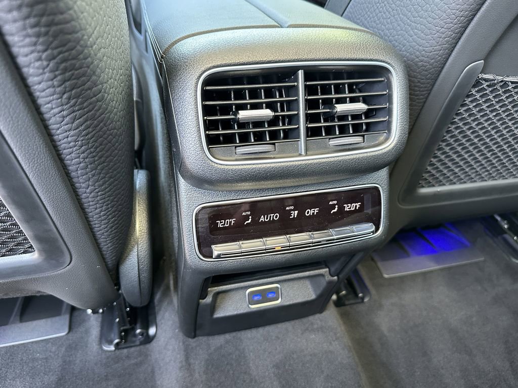 2025 Mercedes Benz GLS 450 4MATIC photo 24
