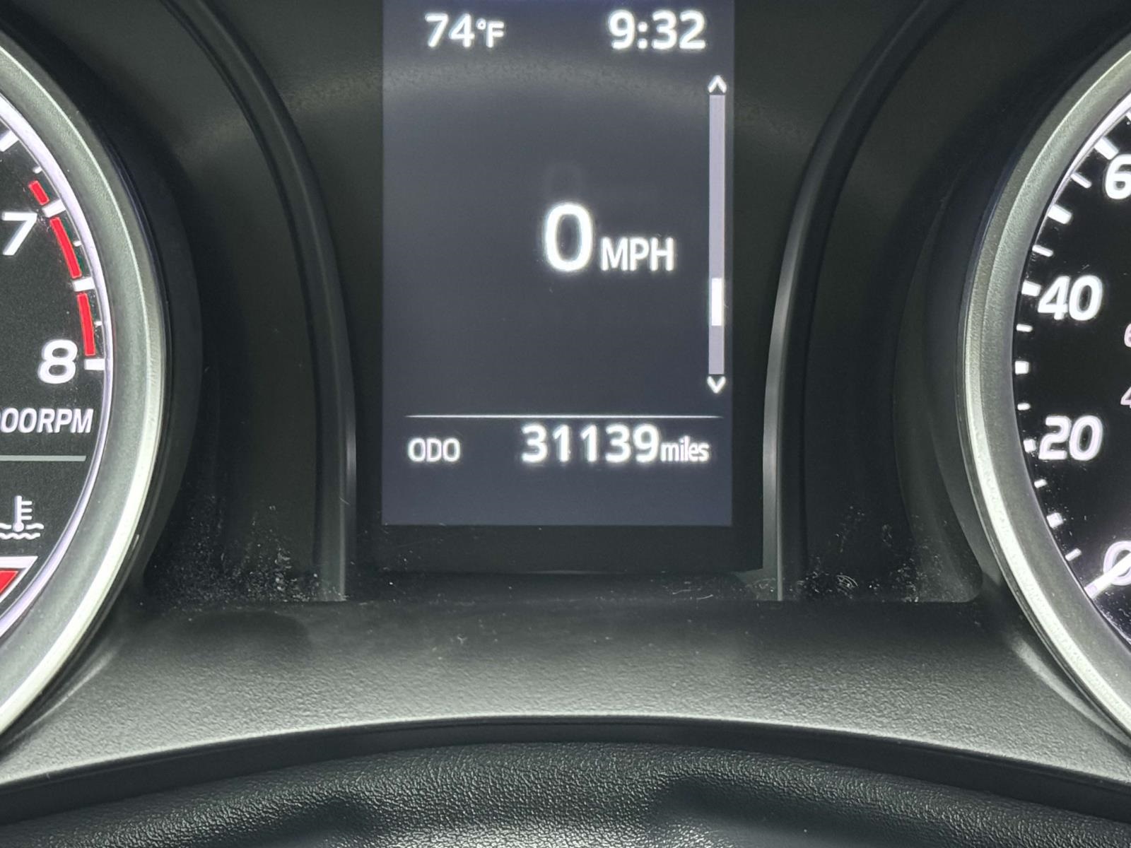 2023 Toyota Camry LE photo 14