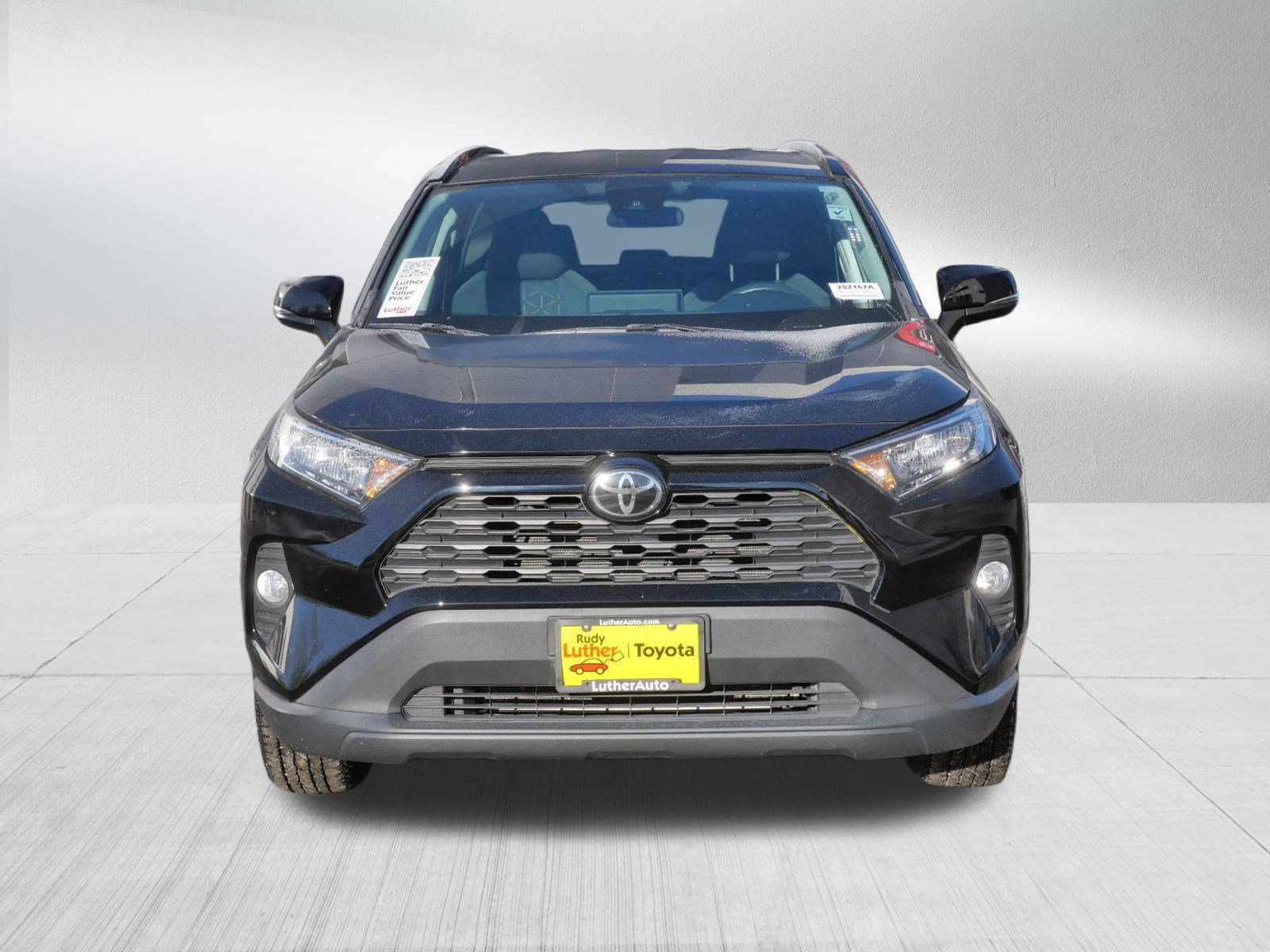 Certified 2021 Toyota RAV4 XLE with VIN 2T3P1RFVXMC175555 for sale in Golden Valley, Minnesota