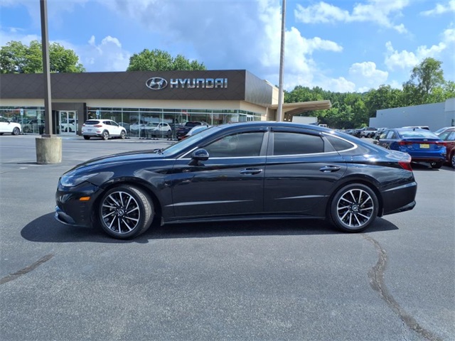 2021 Hyundai Sonata Limited photo 3