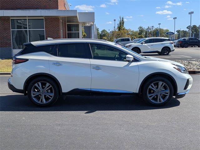 2023 Nissan Murano Platinum photo 2
