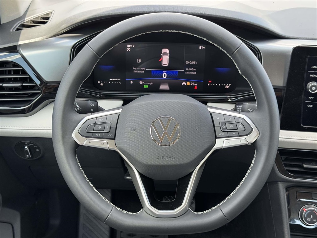 2025 Volkswagen Taos S photo 14