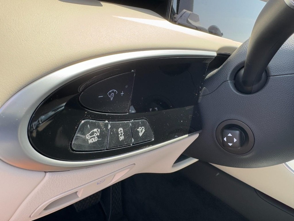 2026 Genesis GV70 2.5T Select photo 12