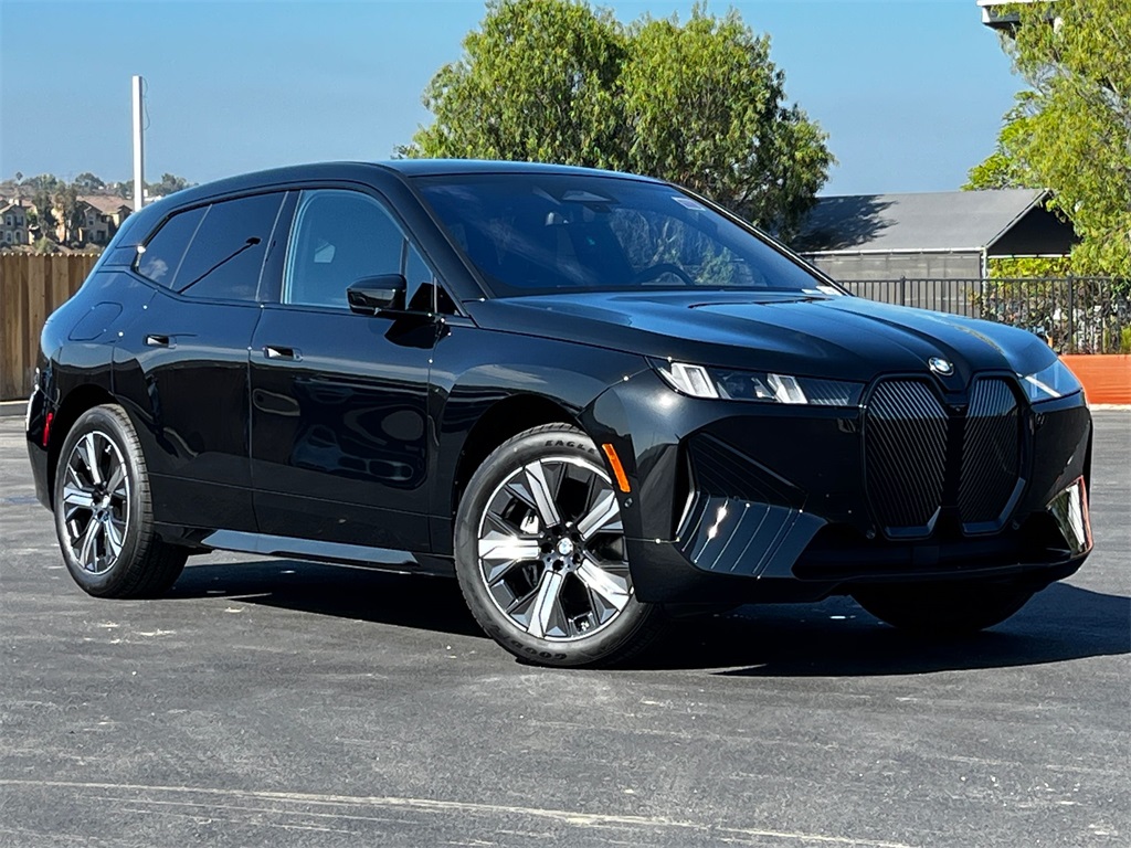 2026 BMW iX 45's photo