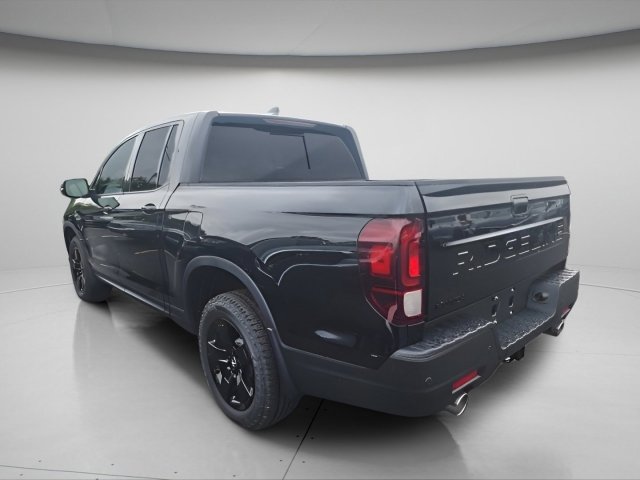 2026 Honda Ridgeline Black Edition photo 4