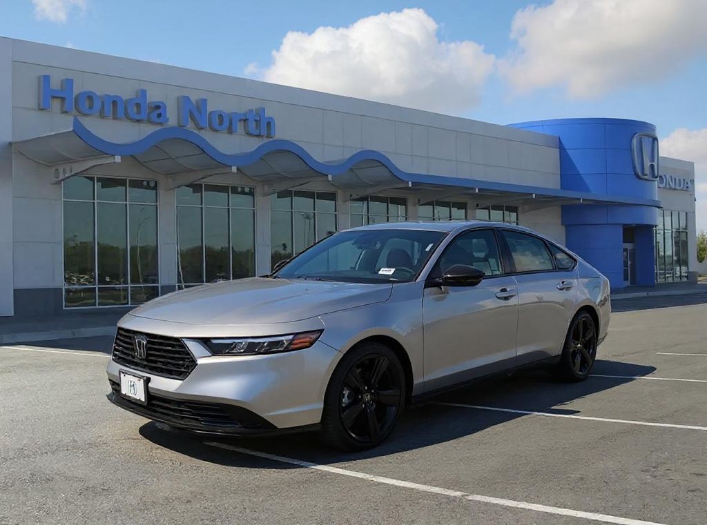 2025 Honda Accord Hybrid Sport-L's photo