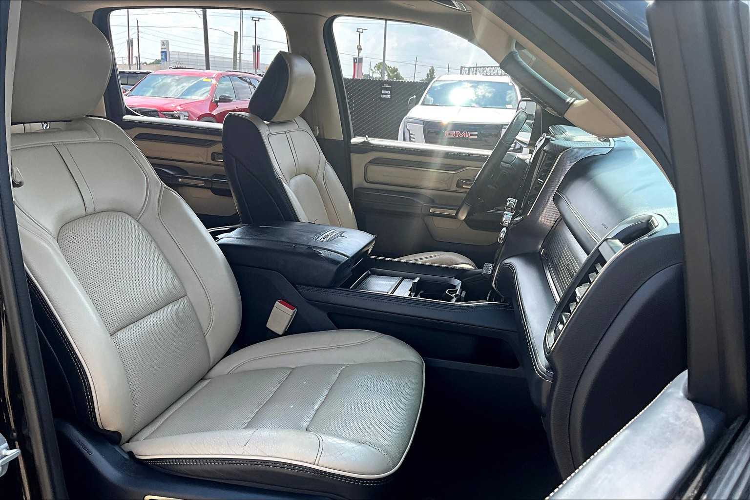 2020 Ram 1500 Limited photo 8