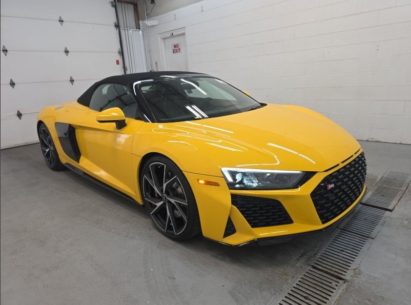 2021 Audi R8 V10 Spyder photo 3