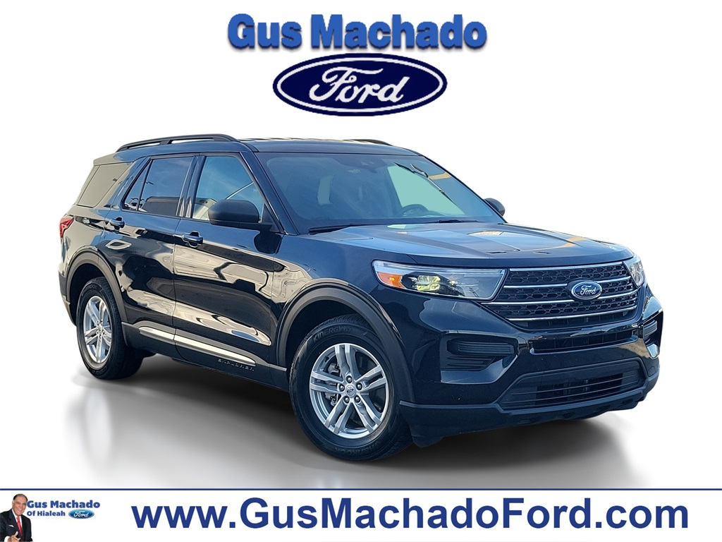 2023 Ford Explorer XLT's photo