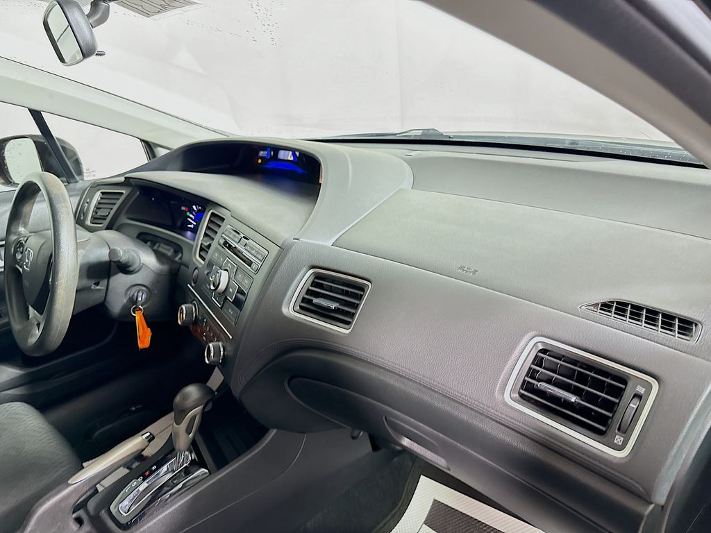 2014 Honda Civic LX photo 23