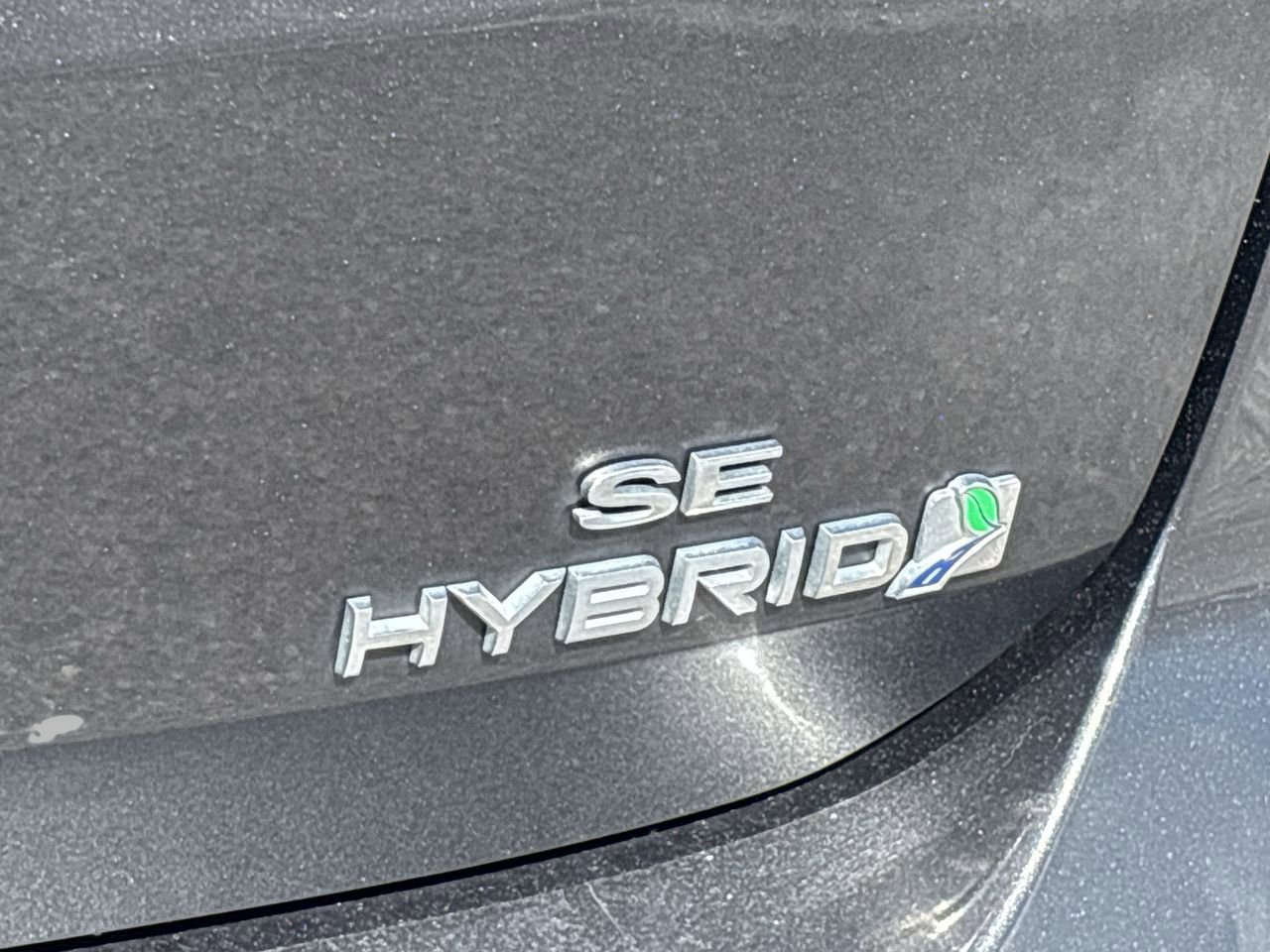 2017 Ford C-Max Hybrid SE photo 9
