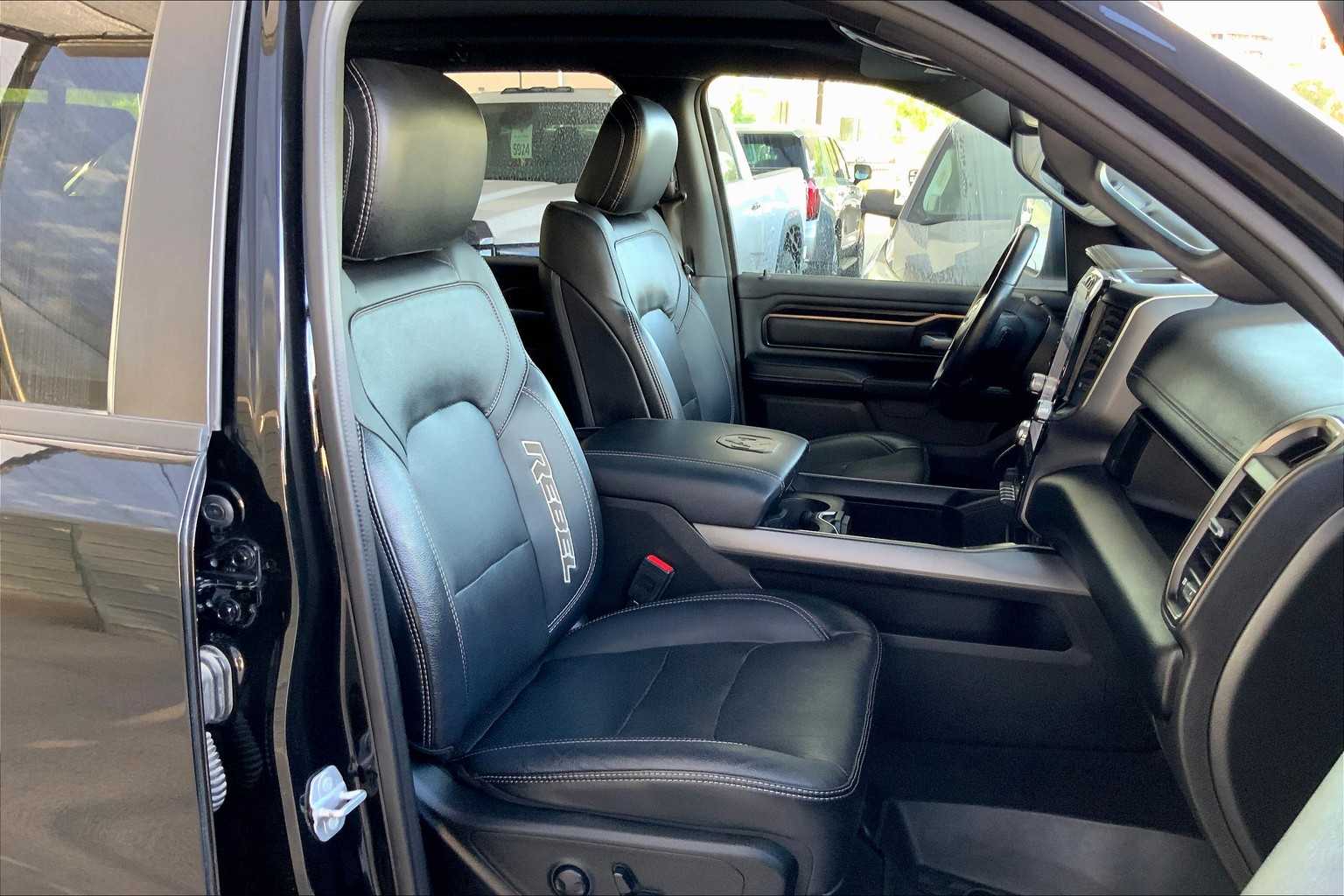 2023 Ram 1500 Rebel photo 8