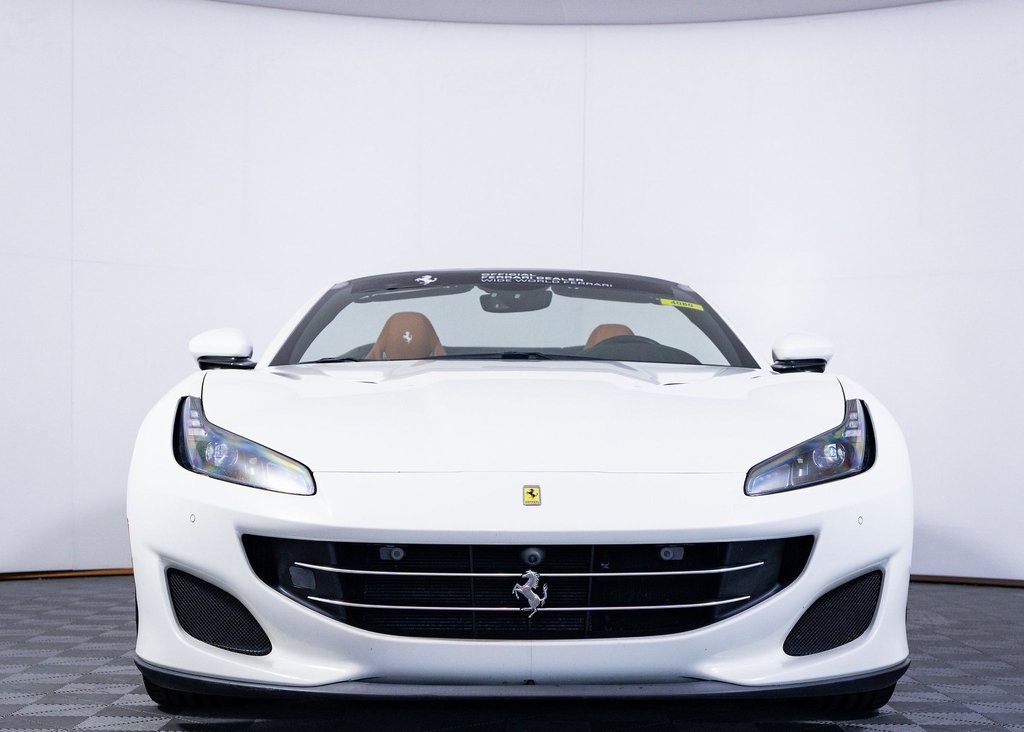 Certified Used 2020 Bianco Avus Ferrari Base image 4