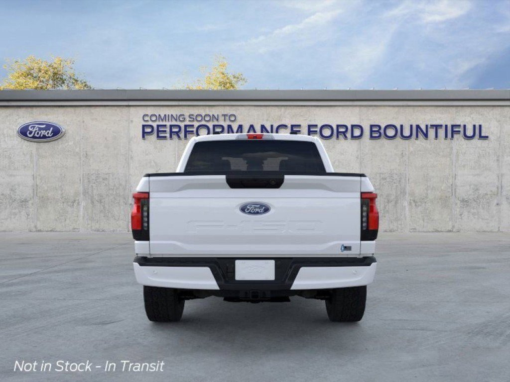 2025 Ford F-150 Lightning XLT photo 3
