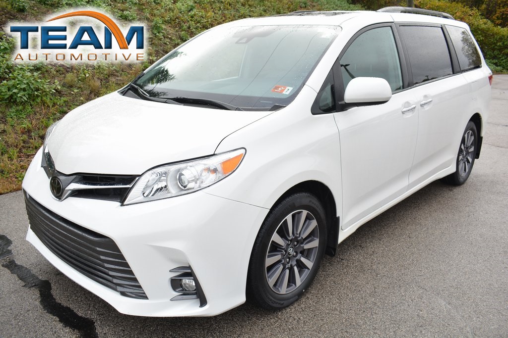 2019 Toyota Sienna XLE Premium