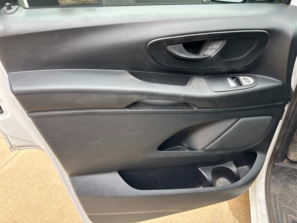 2019 Mercedes Benz Metris Cargo photo 17