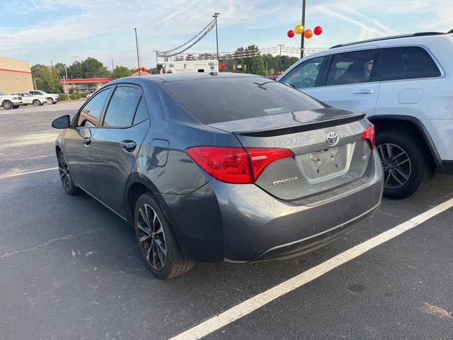 2018 Toyota Corolla L photo 3