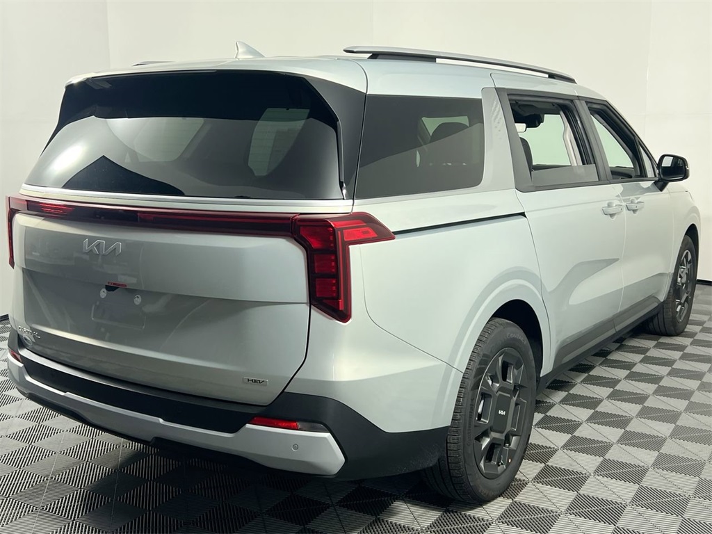 2026 Kia Carnival EX photo 2