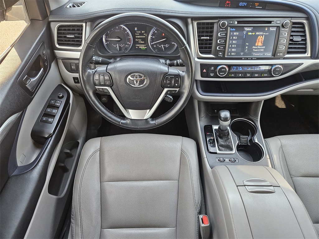 2018 Toyota Highlander Limited Platinum photo 23
