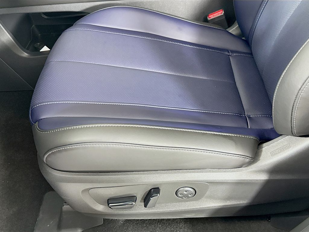 2026 Infiniti QX60 Luxe photo 21