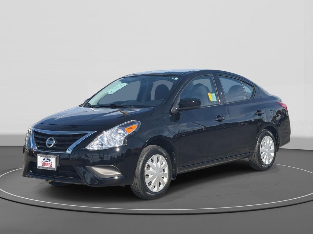 2016 Nissan Versa Sedan S