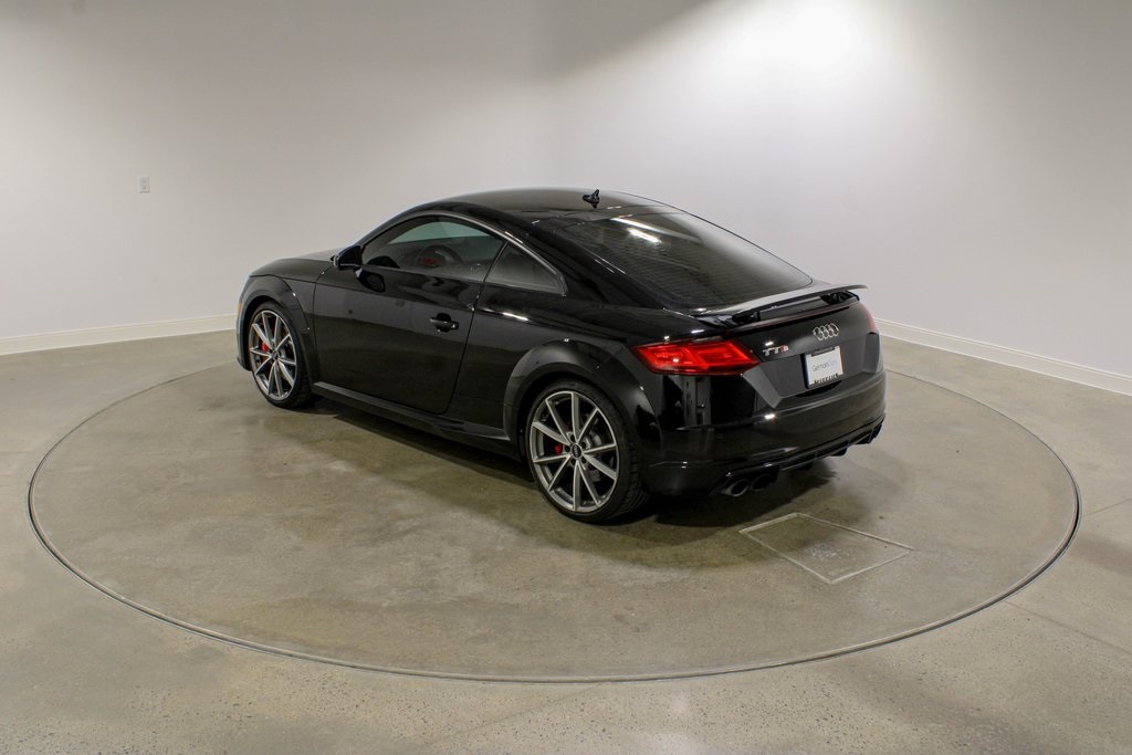 2017 Audi TTS photo 3
