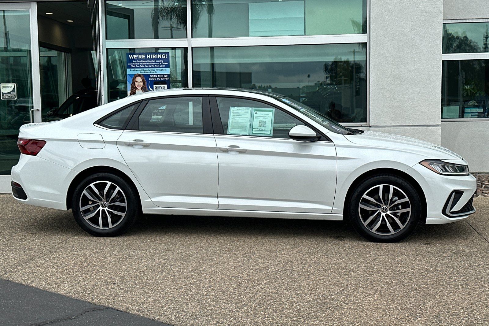 2025 Volkswagen Jetta 1.5T SE photo 3