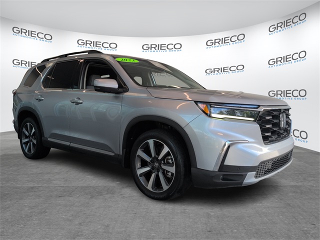 2023 Honda Pilot Elite's photo