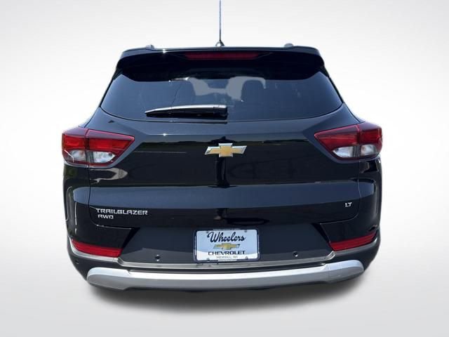 2026 Chevrolet Trailblazer LT photo 4