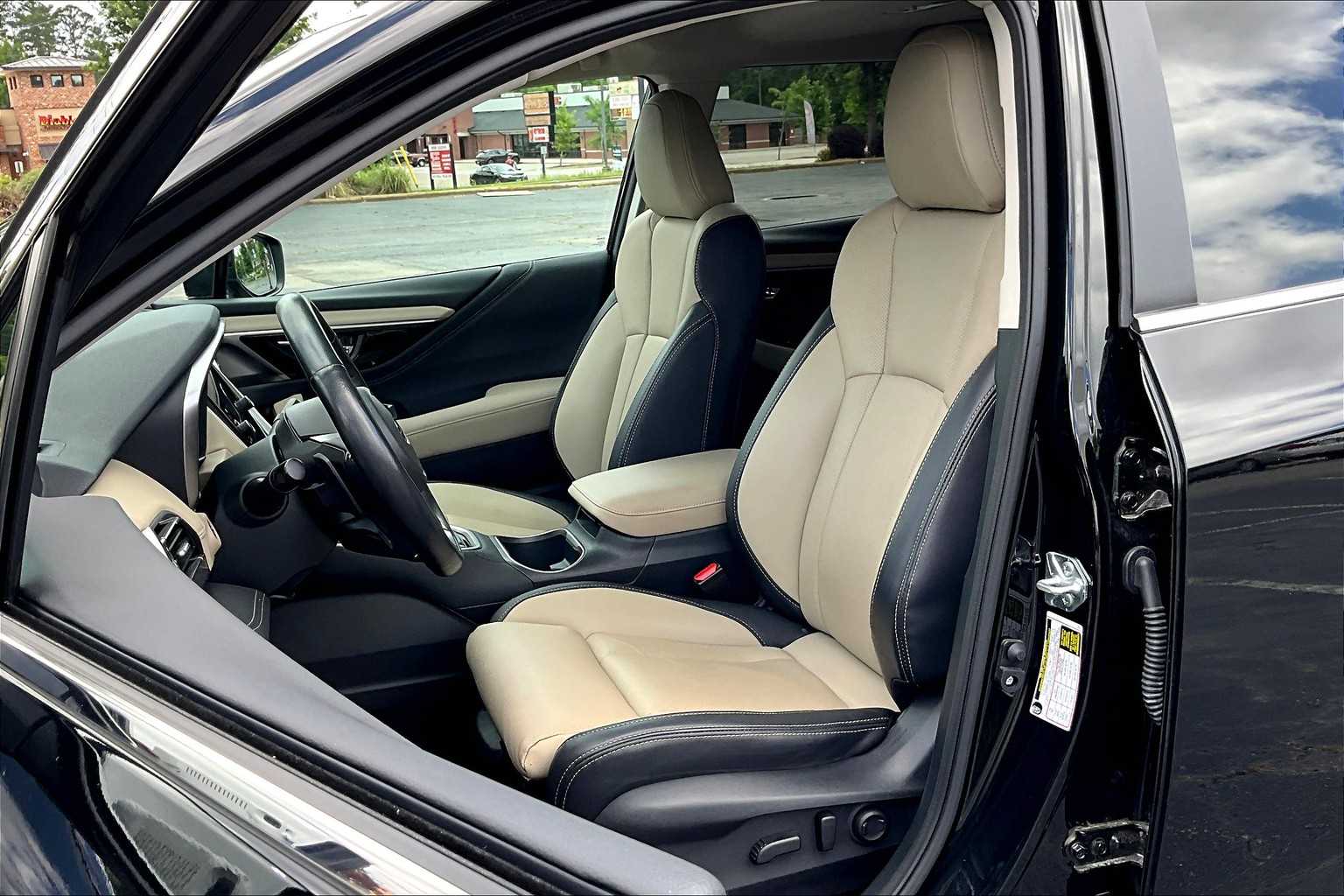 Image 6 of Pre-Owned 2022 Subaru Outback Limited With Navigation & AWD