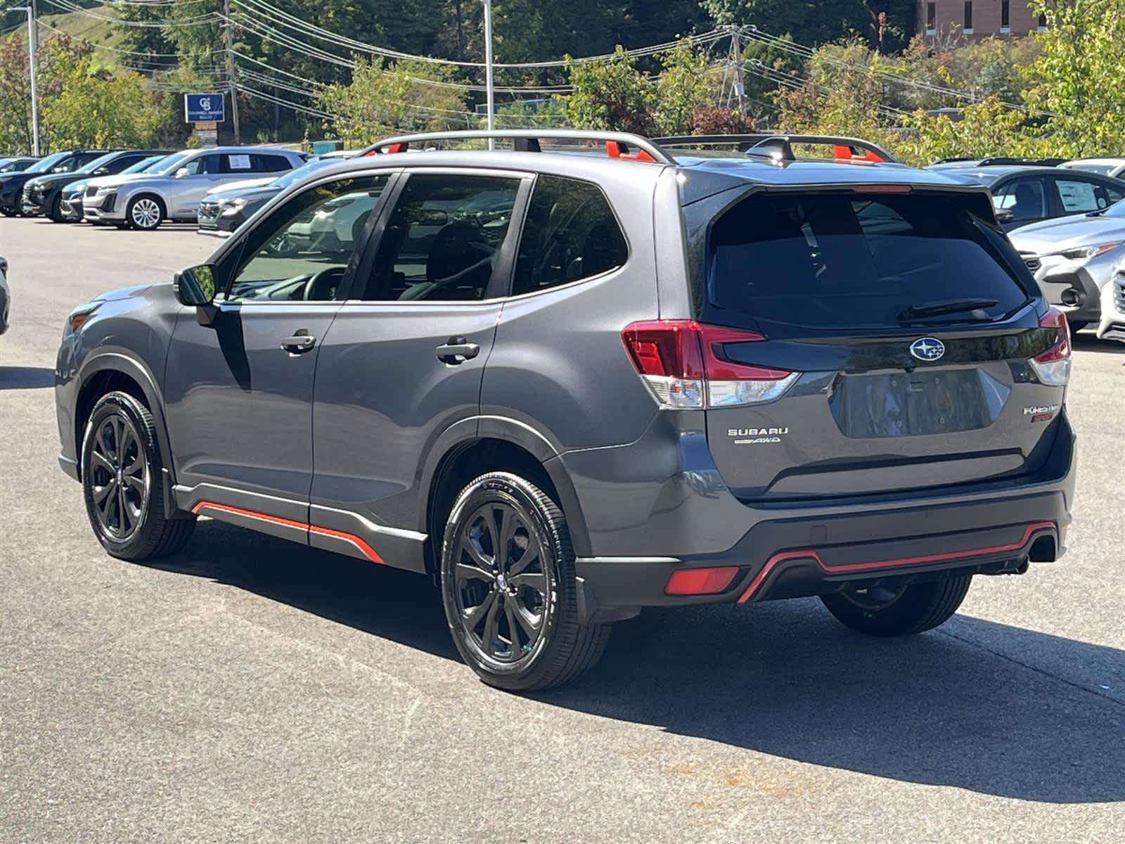 2024 Subaru Forester Sport Base photo 2