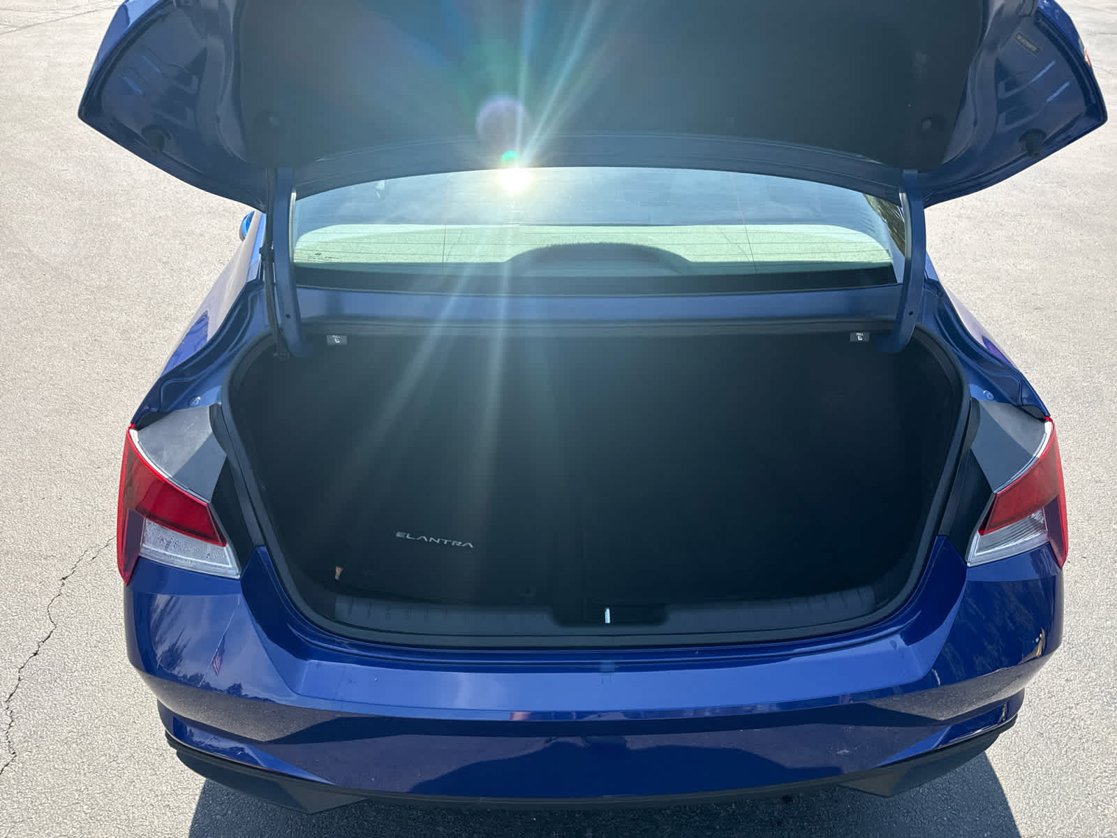 2021 Hyundai Elantra SE photo 13