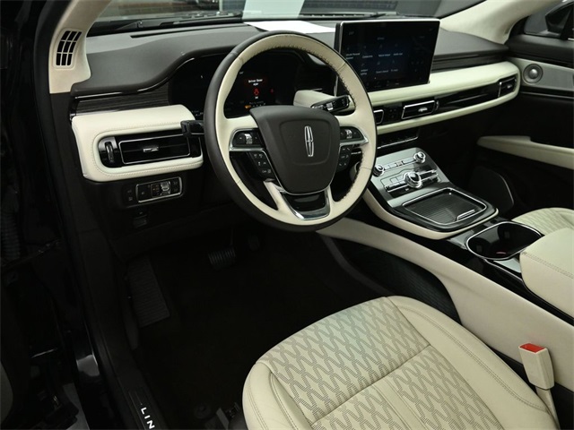 2022 LINCOLN NAUTILUS - Image 9