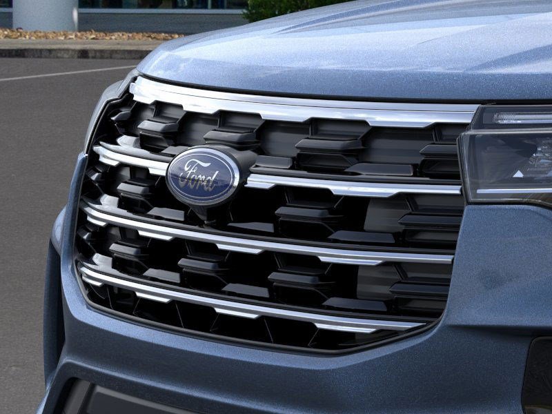 2025 Ford Explorer photo 14