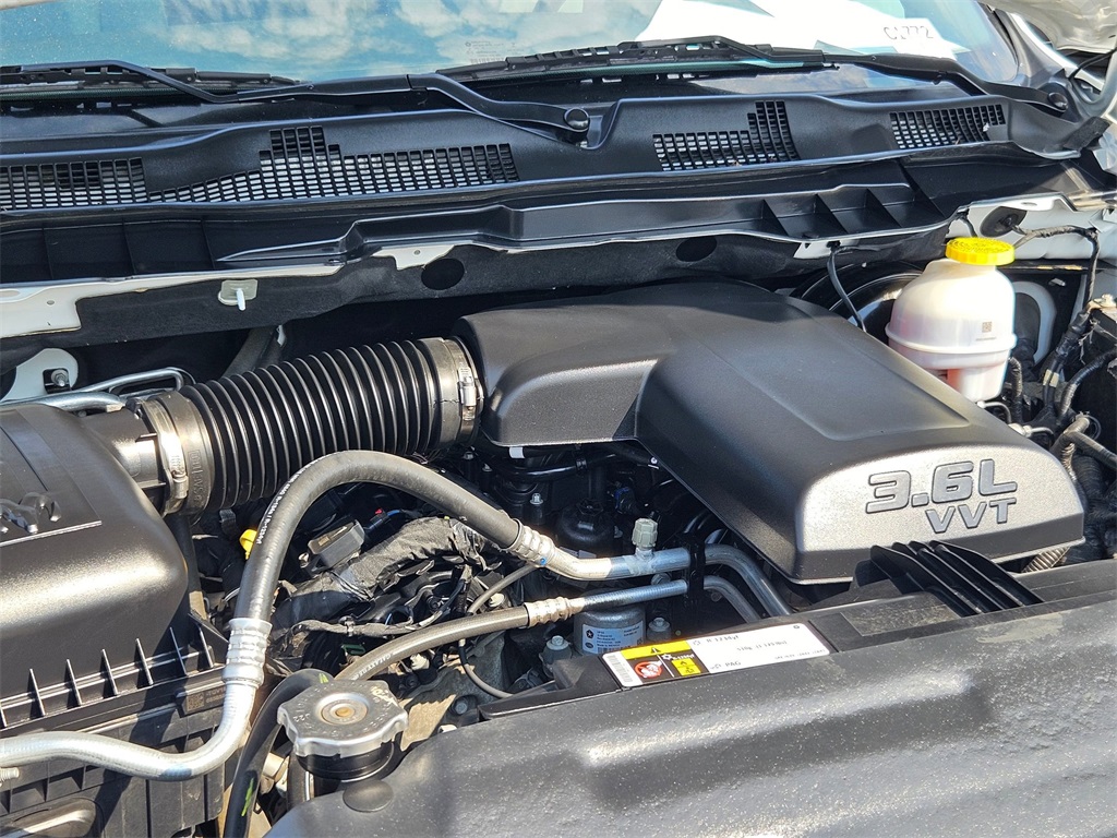 2023 Ram 1500 Classic SLT photo 35