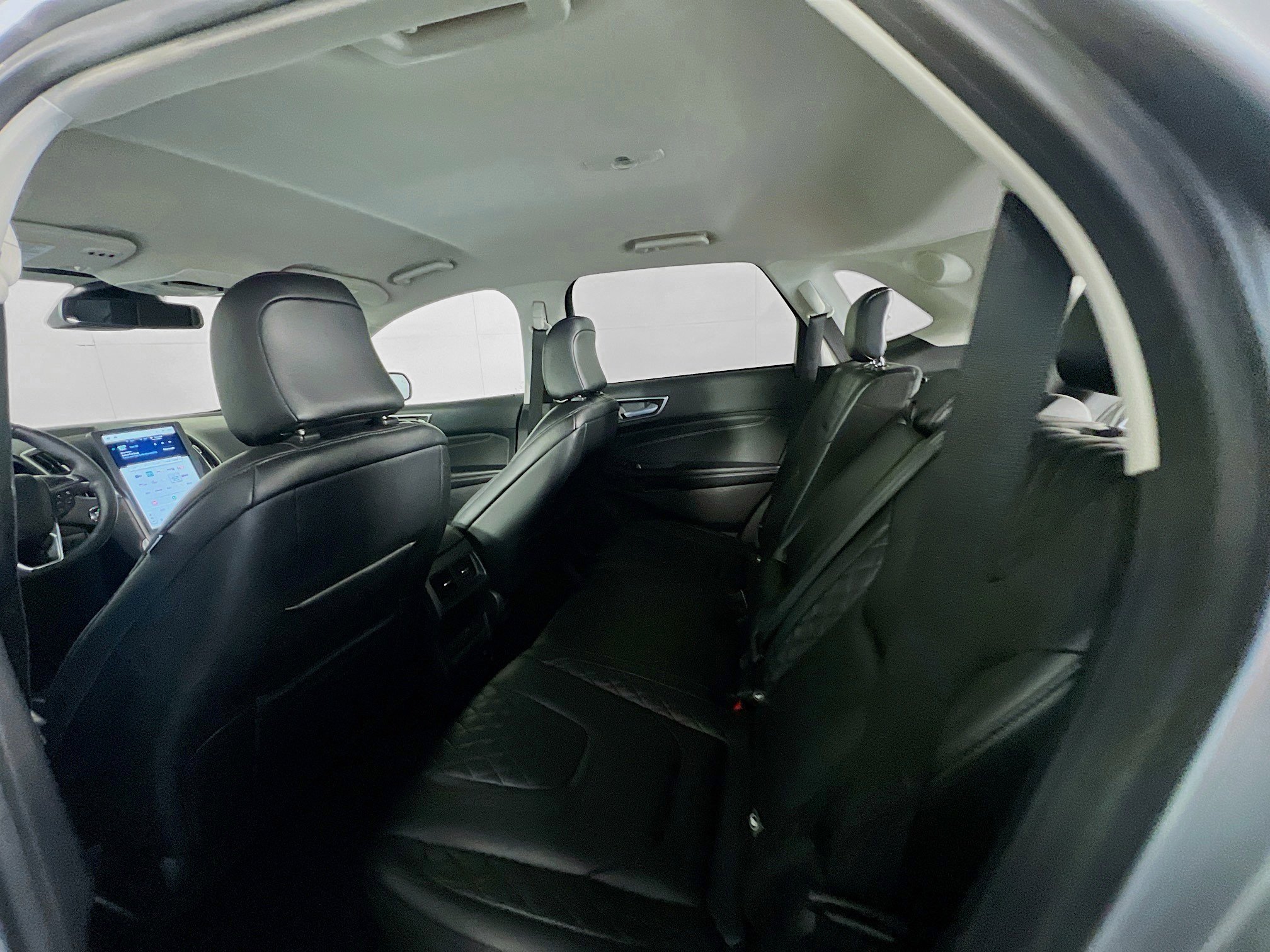 2024 Ford Edge Titanium photo 27
