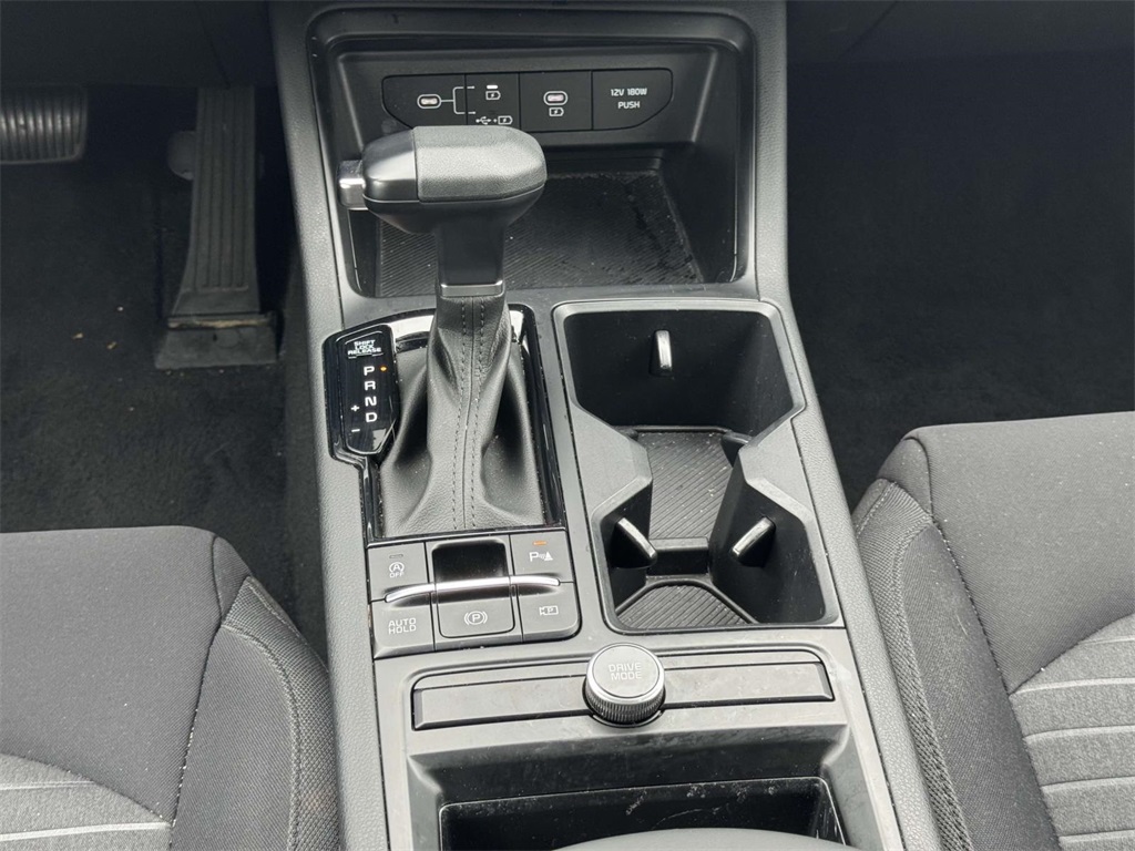 2025 Kia K5 LXS photo 21