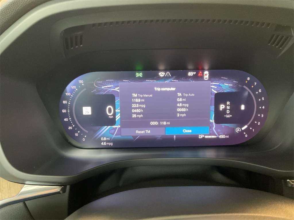 2026 Volvo XC60 B5 Plus photo 19