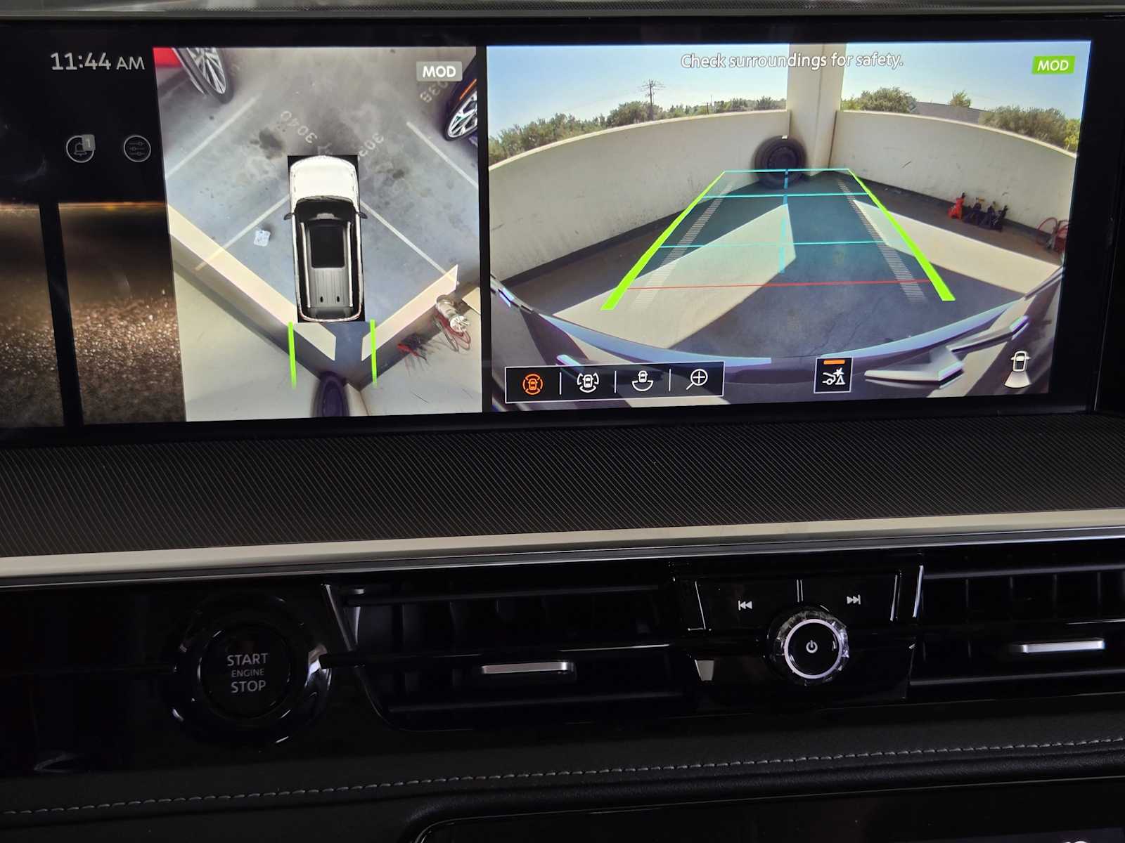 2026 INFINITI QX80 Luxe - Photo 10