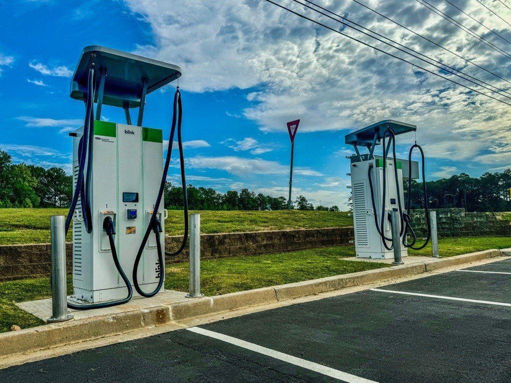 2025 Ford Escape Plug-In Hybrid photo 2
