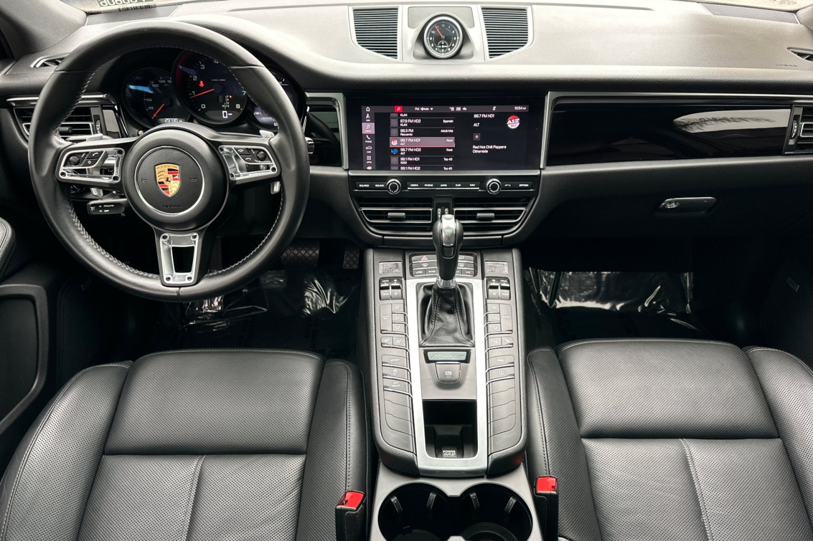 2020 Porsche Macan photo 6
